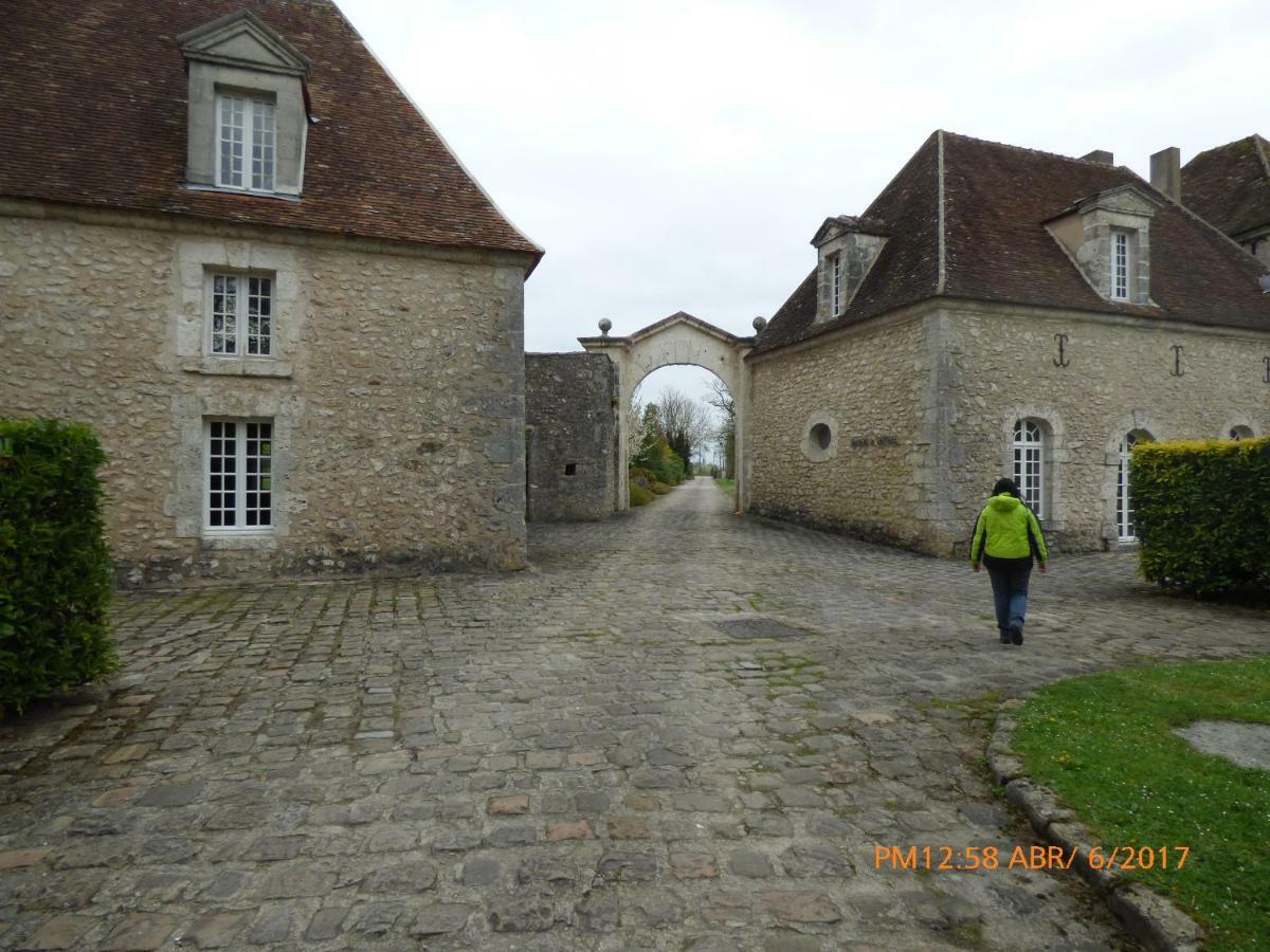 Chateau De Montrame Soisy-Bouy Екстер'єр фото